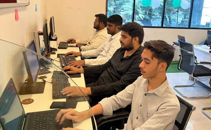 Zenoids Technologies LLP Apna Sambhal